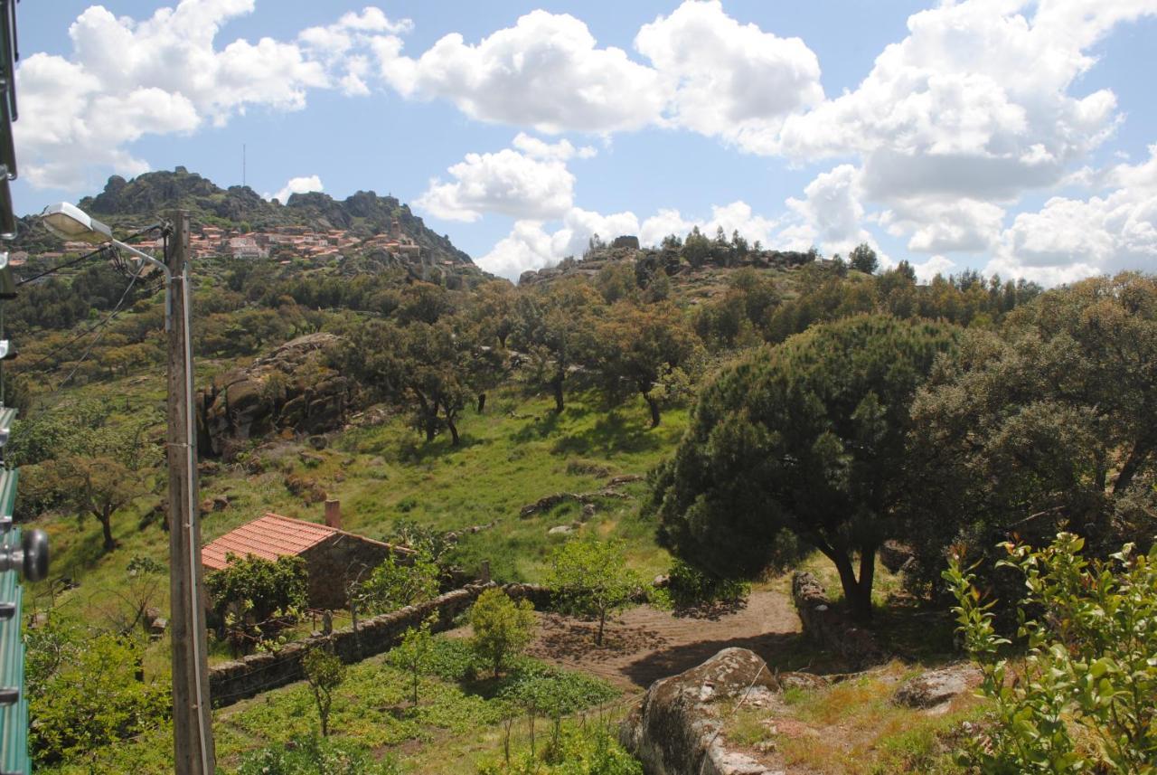 Moradia Familia Escoto Monsanto